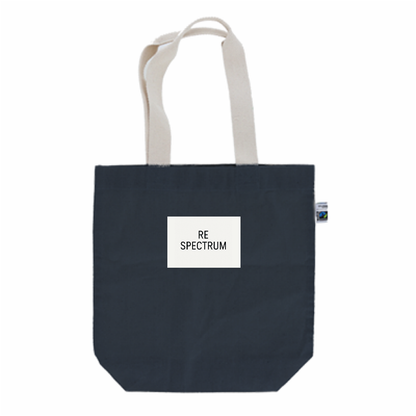 RE SPECTRUM フェアトレードトート M｜Typography Logo（ネイビー×ロゴ）